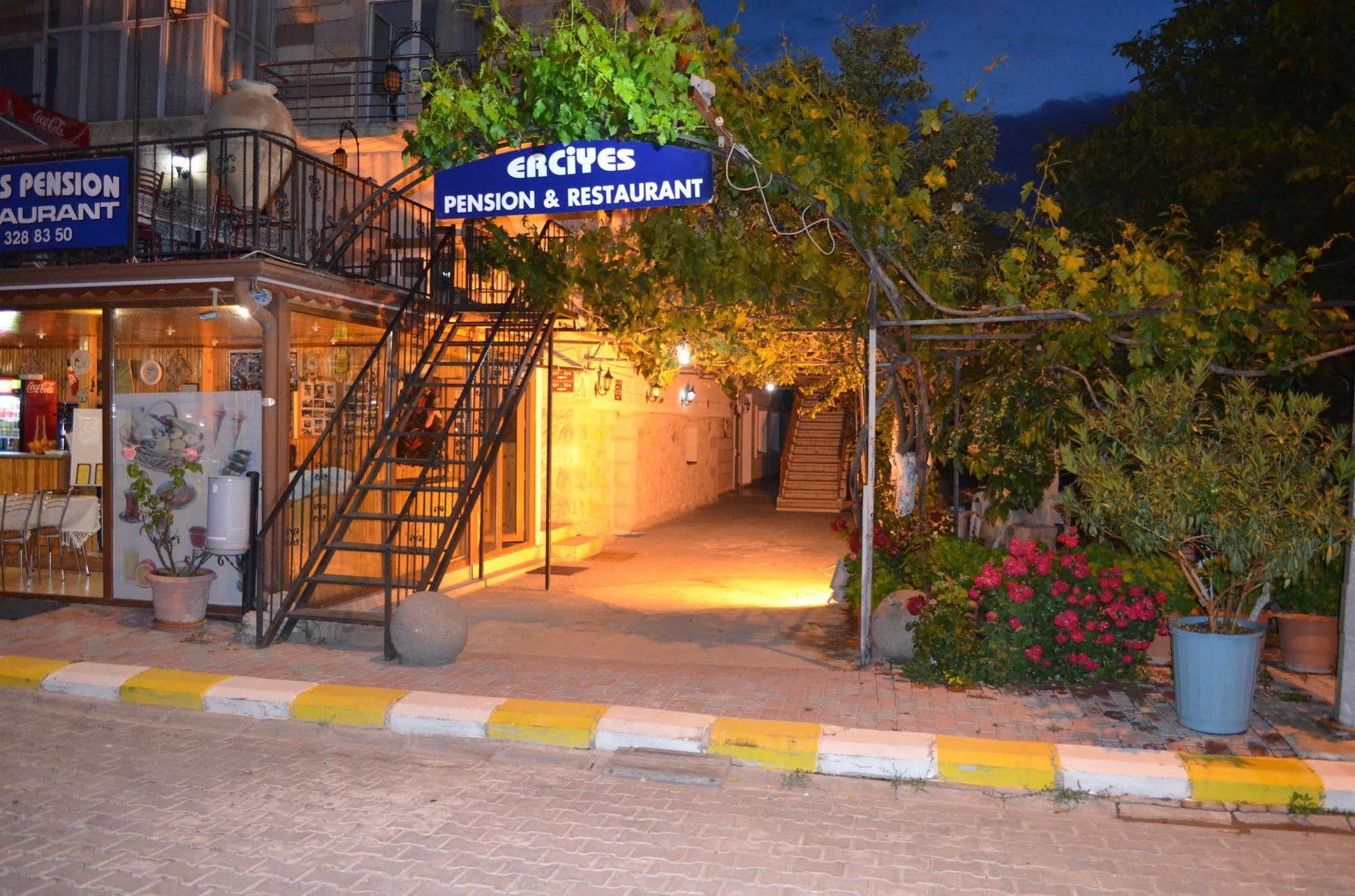 Erciyes Stone Hotel Uçhisar Eksteriør billede